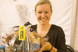 D'Hoore de snelste in massasprint eerste etappe OVO Energy Women's Tour