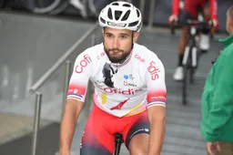 Clement en Bouhanni in discussie over varkensvlees en vrouwelijke werknemers