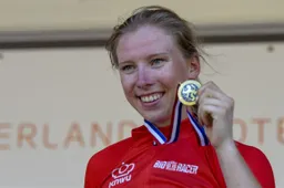 Talent Wiebes: 'Of een overstap, of een halfjaar lang niet kunnen fietsen'