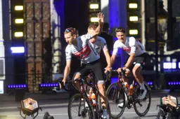 Mollema niet in paniek na tijdsverlies: 'Was wel een beetje ingecalculeerd'