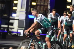 Sagan vermaakt zich wel: 'Ik kan nu shoppen en mijn familie zien'