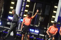 Etappe 3 Tour de France | Van Aert naar plan A, Van Avermaet ziet perspectief