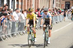 Dubbel gevoel Van Aert na mislukte greep naar geel: 'Geflikt door een crosser'