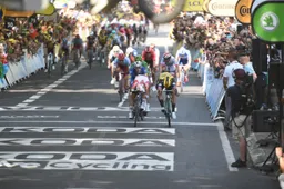 Groenewegen niet blij: 'We waren vrij vroeg, maar dat is wat ik fijn vind'