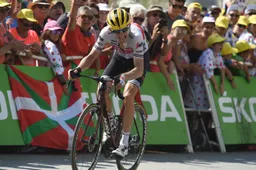 Mollema kijkt uit naar slotweek Tour de France: 'Zit nog wel wat in het vat'