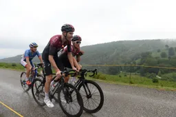 Rowe over thuislaten Froome en Thomas: 'Kan niet zeggen dat ze slecht waren'