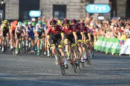 Van Baarle helpt 'die pik' aan Tourzege: 'Heb een heel hoog niveau gehaald'