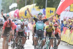 Ackermann verslaat Kristoff en Viviani met vroege sprint in Clasica Almeria