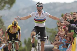 Valverde blijkt sterkste van grote vier en wint prachtig schouwspel van Roglic