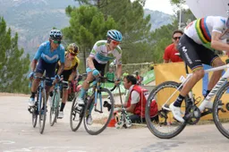 Reacties na eerste week Vuelta: 'Misschien wel de zwaarste eerste week ooit'