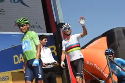 Klassementsrenners leggen zich neer bij tijdsverlies: 'Roglic is virtueel leider'