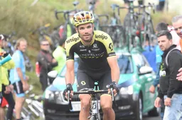 Ongelukkige Mezgec houdt breukje in de bekkenkam over aan Vuelta-valpartij