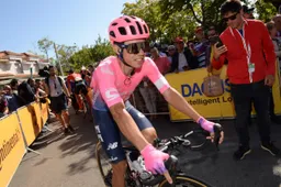 Higuita kijkt met schuin oog naar Tour: 'Keek het als kind op wazig TV-scherm'