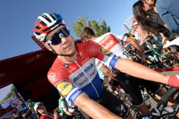 Lefevere schrikt van schade bij Jakobsen: 'Een verschrikkelijk gezicht'