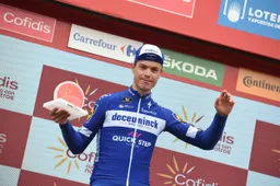 Etappe 19 Vuelta a Espana | Renners kraken Movistar, Arndt baalt van Cavagna