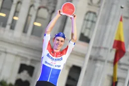 Jakobsen keek uit naar Giro-duels met Groenewegen: ‘Waren aan elkaar gewaagd’