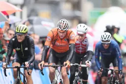 Nabeschouwing: 'Toch een mens, die Van der Poel' en 'imposante Froome 2.0-solo'