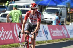 Terpstra kent veel pech en moet zege aan Wallays laten in Parijs-Tours