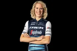 Vrouwen verrast met eerste Parijs-Roubaix: 'Super cool over legendarische wegen'