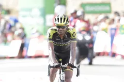 'Vroeger had ik geen geld voor schoenen, nu heb ik de Tour de France gereden'