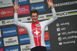 Küng ziet kansen voor Pinot: 'Rivaliteit binnen INEOS en Jumbo-Visma'