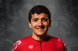 Movistar-baas: 'Ik denk dat Carapaz in 2018 al voor INEOS heeft getekend'