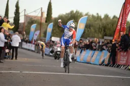 Hoe Alexys Brunel een verrassende droomtransfer maakte van Groupama naar UAE Team Emirates