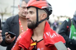 Bouhanni weigert te veranderen: 'Glimlachen zit niet in mijn aard'