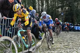 Geduld Van Aert op de proef gesteld: 'Strade Bianche was een doel'