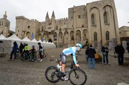 Chaotische editie Le Samyn prooi voor Hofstetter, zoontje Dekker derde