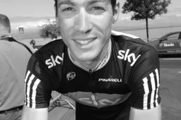 [Update] Froome eert overleden ploegleider Portal: 'Hij is onvervangbaar'