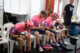 Renners willen inspraak tijdens coronatijd, ploegen roepen om noodfonds UCI