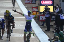 IDL Retro | Van der Poel en Pogacar onklopbaar in Monumenten? Underdogs maken altijd kans, bewees Matthew Hayman