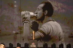 IDL Leestip | Het toegankelijke verhaal van wieler- en oorlogsheld Bartali