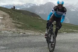 Gespot op Strava: Komt concurrentie Jumbo-Visma en INEOS uit Franse hoek?