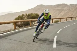 Fanclub Friday | Nibali heeft met 'Born to be Shark' eindelijk zijn achterban