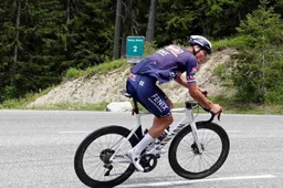 Kwiatkowski tipt Van der Poel, zijn ploeg reageert: 'Crossers in het voordeel'