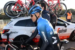 Pozzovivo stapt uit de Tour de France: 'De pijn was elke dag enorm'