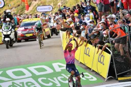 Roglic deelt Bernal knal uit; Martínez knalt naar prachtige etappezege