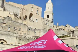 [Update] Etappe 20 Giro op de schop: drie keer klimmen naar Sestriere 