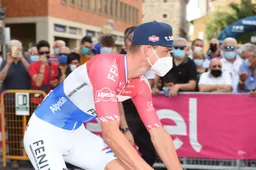 Van der Poel pakt Driedaagse Brugge-De Panne mee: 'Hoop op waaiers'