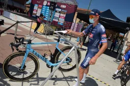 Van der Poel geeft zichzelf de schuld van vorm in Italië: 'Iets te veel gedaan'