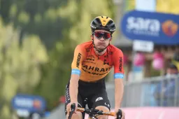 Giro d'Italia etappe 21 | Bilbao en Konrad kijken tevreden terug