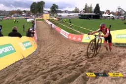 Krachtige Iserbyt wint de mannencross in Ruddervoorde, Aerts tweede