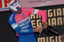 IDL Retro | Marzio Bruseghin, de 'ezel van het peloton' die tegenwoordig prosecco maakt