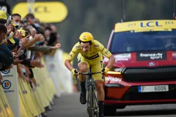 Hoe zit het met de tijdrit van Roglic? 'Hij heeft er op Tenerife veel op getraind'