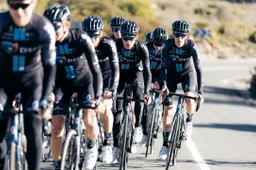 Nederlands getint Team DSM stapt na zes seizoenen weer over naar Nederlandse licentie