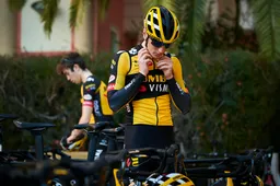 Kooij troeft topsprinters af: 'Mooi om zo'n sterk veld te verslaan'