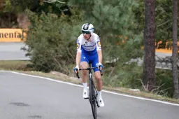 Wegen Bennett en Mørkøv scheiden: Deen verlengt contract bij Lefevere