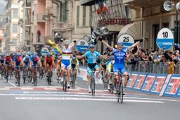 IDL Kijktip | Holland Sport-parel: de 'Milaan-Sanremo-Ferrari' van Pippo Pozzato